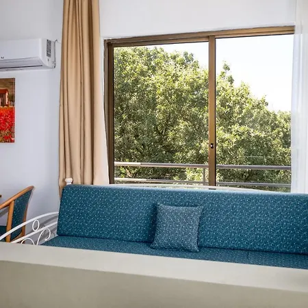 Lejlighedshotel Ivory Theológos