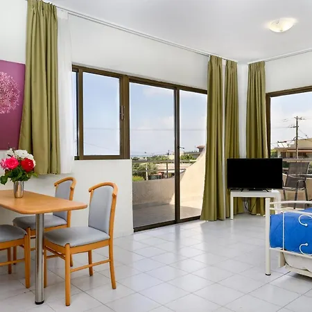 Ivory 3* Теологос